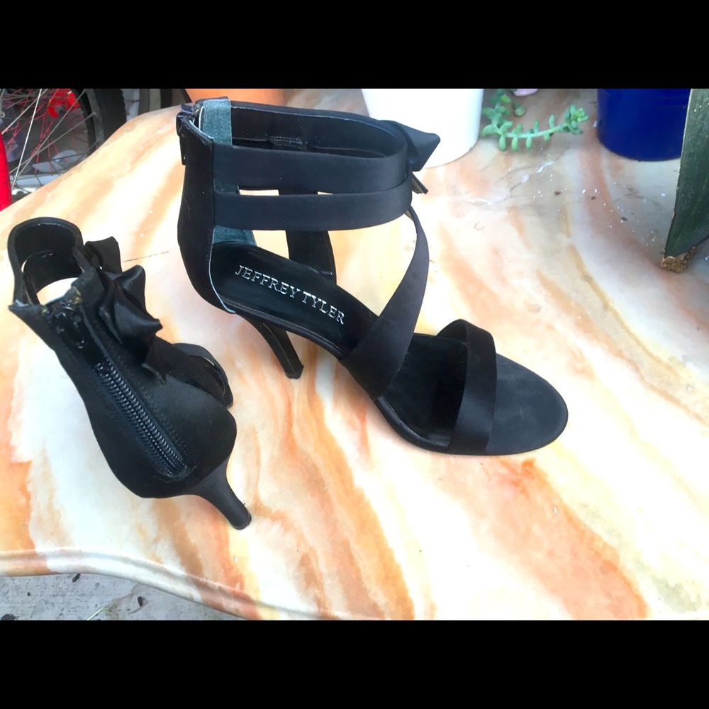 Jeffrey Tyler 7.5m black heel